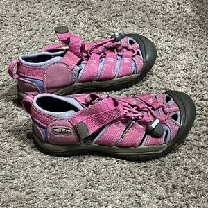 KEEN Kids' Pink, purple, and Black Sandals